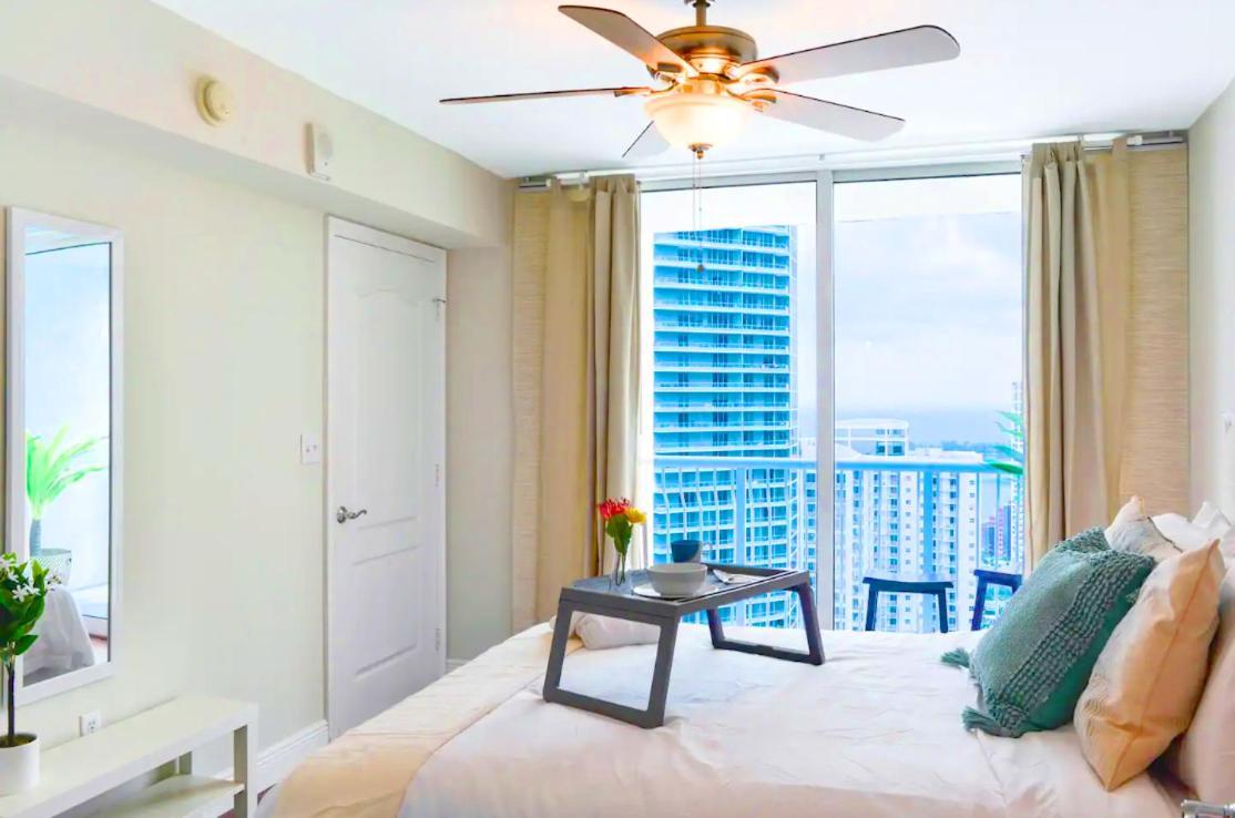 Luxury 2 Bedroom Apartment At Brickell With Pool Miami Eksteriør billede